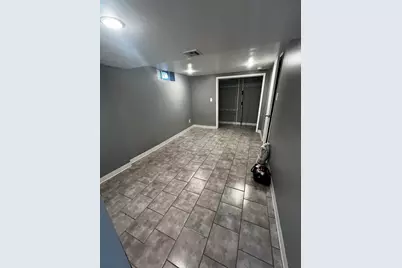 411 S May Street, Joliet, IL 60436 - Photo 7