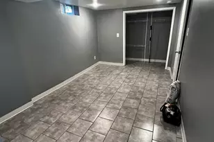 411 S May St, Joliet, IL 60436 - Photo 7