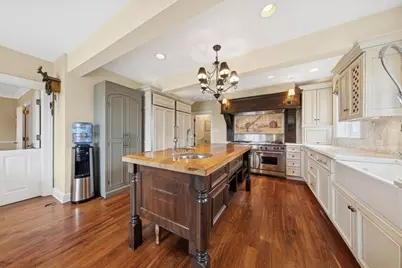 6191 S County Line Road, Burr Ridge, IL 60527 - Photo 9