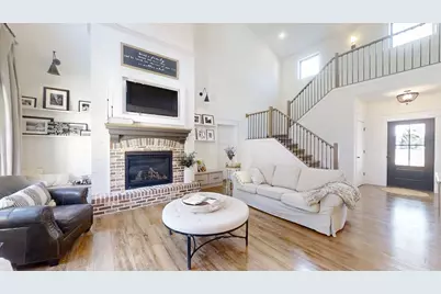 7845 Fitzgerald Road, Clifton, IL 61727 - Photo 9