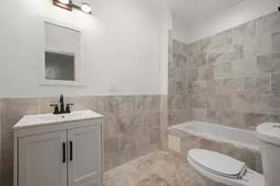 3912 W Congress Pkwy, Chicago, IL 60624 - Photo 9