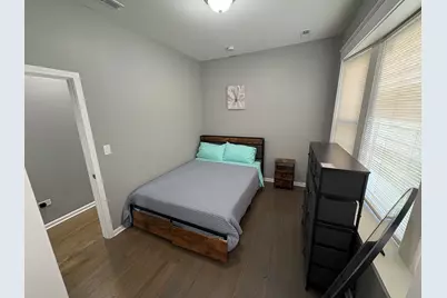 1755 E 72nd Street #1, Chicago, IL 60649 - Photo 3