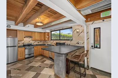 [Address not provided], Evanston, IL 60201 - Photo 15