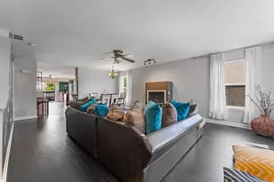 4408 W Cortez St, Chicago, IL 60651 - Photo 3