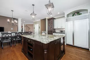 10924 Crystal Springs Ln, Orland Park, IL 60467 - Photo 17