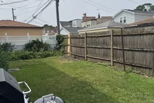 3438 N Hamlin Ave, Chicago, IL 60618 - Photo 23