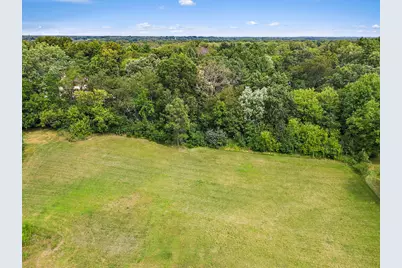 4315 S Heritage Hills Road, Crystal Lake, IL 60012 - Photo 9