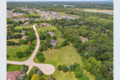 4315 S Heritage Hills Road, Crystal Lake, IL 60012 - Photo 5