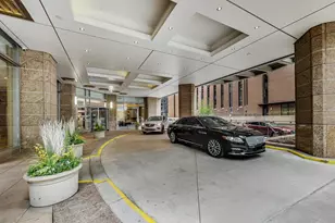 222 N Columbus Dr, Chicago, IL 60601 - Photo 21