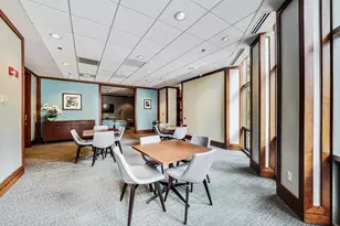 222 N Columbus Dr, Chicago, IL 60601 - Photo 25