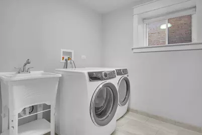 5838 N Sacramento Avenue, Chicago, IL 60659 - Photo 31