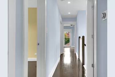 5838 N Sacramento Avenue, Chicago, IL 60659 - Photo 5