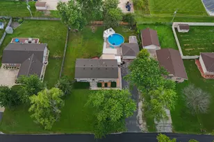 1915 E Clark St, Diamond, IL 60416 - Photo 31