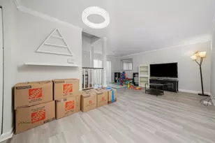 7333 Winthrop Way, Downers Grove, IL 60516 - Photo 5