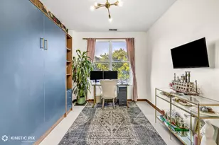 2040 W Belmont Ave, Chicago, IL 60618 - Photo 19