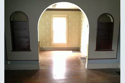 958 W William Street, Decatur, IL 62522 - Photo 5