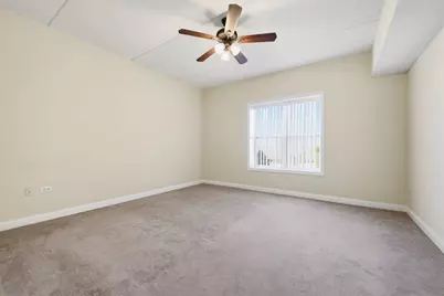 101 Pointe Drive #203, Northbrook, IL 60062 - Photo 13