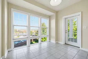 101 Pointe Dr, Northbrook, IL 60062 - Photo 9