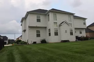 4215 Chinaberry Ln, Naperville, IL 60564 - Photo 37