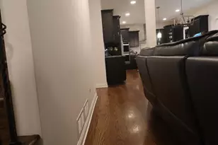 4215 Chinaberry Ln, Naperville, IL 60564 - Photo 11