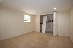 8206 Knox Ave, Skokie, IL 60076 - Photo 23