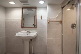 8206 Knox Ave, Skokie, IL 60076 - Photo 25