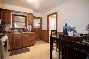 8206 Knox Ave, Skokie, IL 60076 - Photo 15