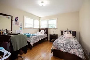 8206 Knox Ave, Skokie, IL 60076 - Photo 7