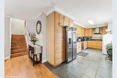 665 Cindy Lane, Wheeling, IL 60090 - Photo 5