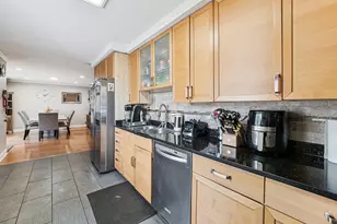 665 Cindy Ln, Wheeling, IL 60090 - Photo 7