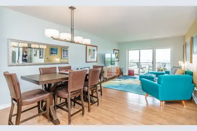 5555 N Cumberland Avenue #901, Chicago, IL 60656 - Photo 5