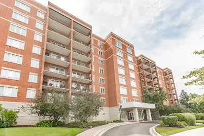 5555 N Cumberland Avenue #901, Chicago, IL 60656 - Photo 1