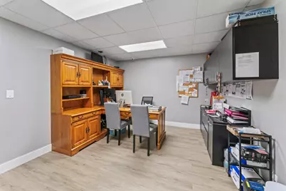 9999 Confidential Avenue, Palatine, IL 60067 - Photo 13