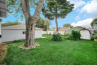 5613 W 84th Place, Burbank, IL 60459 - Photo 21
