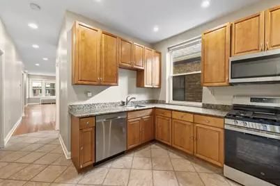 5728 N Maplewood Avenue, Chicago, IL 60659 - Photo 13