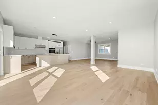 4009 Faith Ln, Saint Charles, IL 60174 - Photo 5