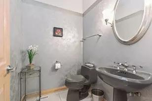 8700 Berkley Ct, Orland Park, IL 60462 - Photo 29