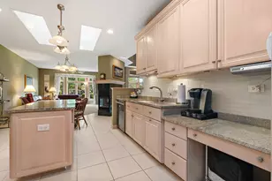 8700 Berkley Ct, Orland Park, IL 60462 - Photo 17