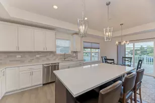 257 Masters Dr, Addison, IL 60101 - Photo 11