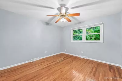 485 N Airlite Street, Elgin, IL 60123 - Photo 17