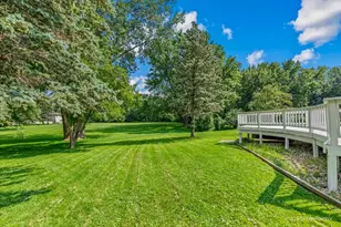 485 N Airlite St, Elgin, IL 60123 - Photo 33