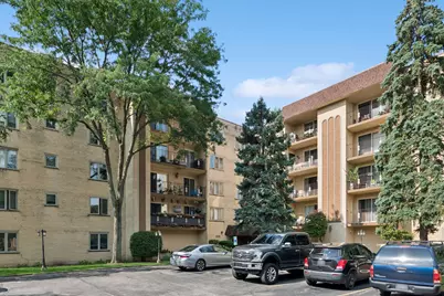 6455 W Belle Plaine Avenue #208, Chicago, IL 60634 - Photo 1