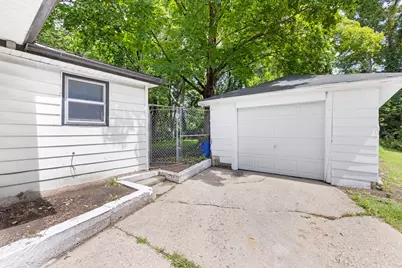 617 N Central Avenue, Rockford, IL 61101 - Photo 11