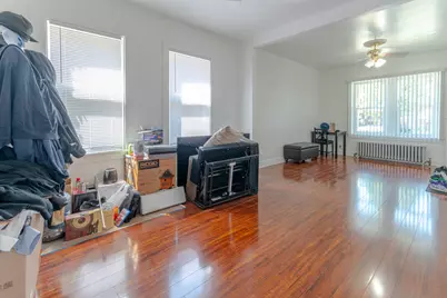 919 N Karlov Avenue, Chicago, IL 60651 - Photo 9