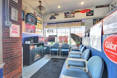 635 Burnham Avenue, Calumet City, IL 60409 - Photo 5