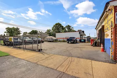 635 Burnham Avenue, Calumet City, IL 60409 - Photo 13