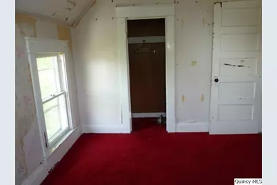 233 N First Street, Carthage, IL 62321 - Photo 27