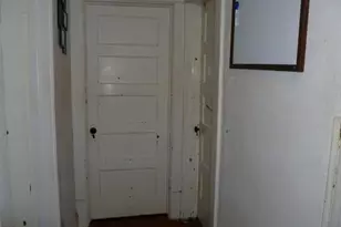 233 N 1st St, Carthage, IL 62321 - Photo 25