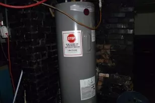 233 N 1st St, Carthage, IL 62321 - Photo 17