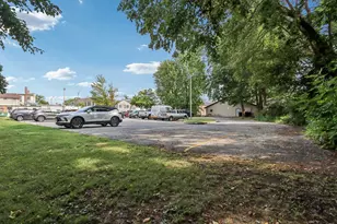 330 1st St, Batavia, IL 60510 - Photo 11